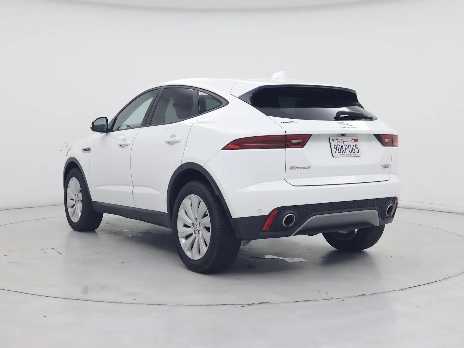 2019 Jaguar E-PACE P250 AWD SE photo 3