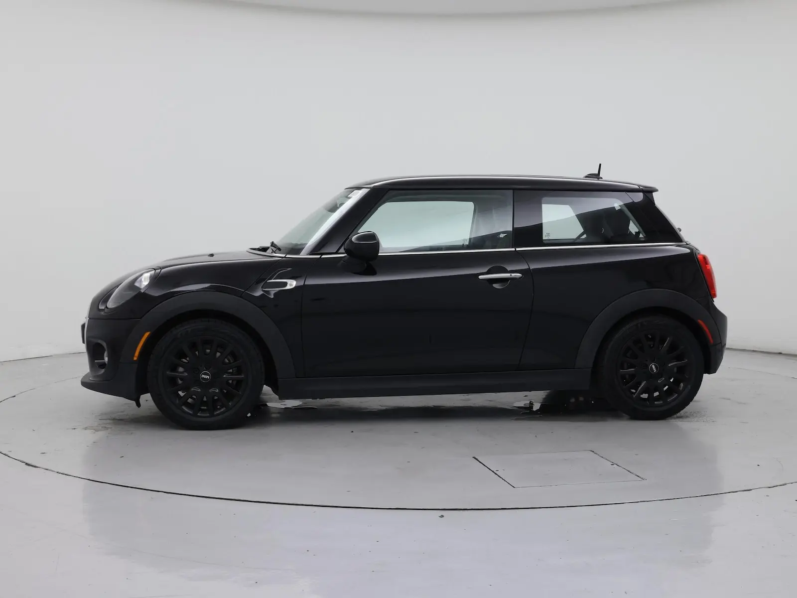 2019 MINI Hardtop Cooper Hardtop photo 4