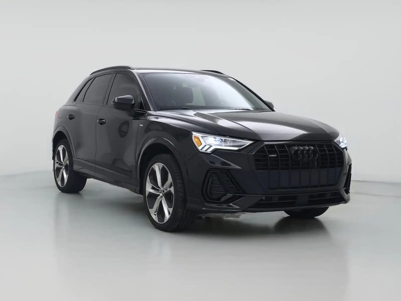 2022 Audi Q3 45 TFSI S Line Premium Plus quattro's photo