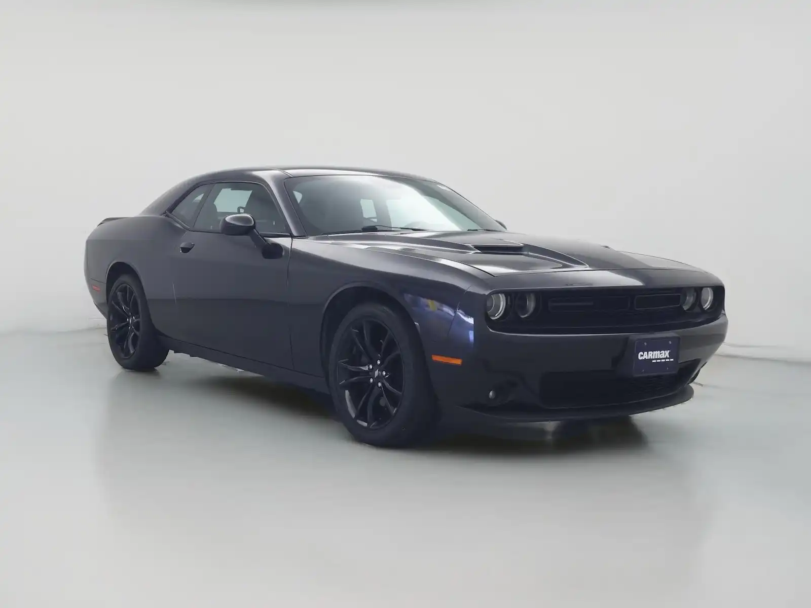 2017 Dodge Challenger SXT Plus's photo