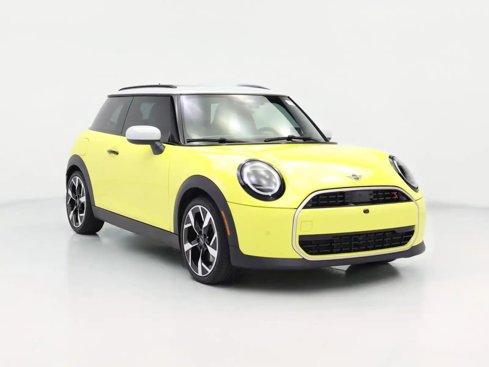 2025 MINI Hardtop Cooper S's photo