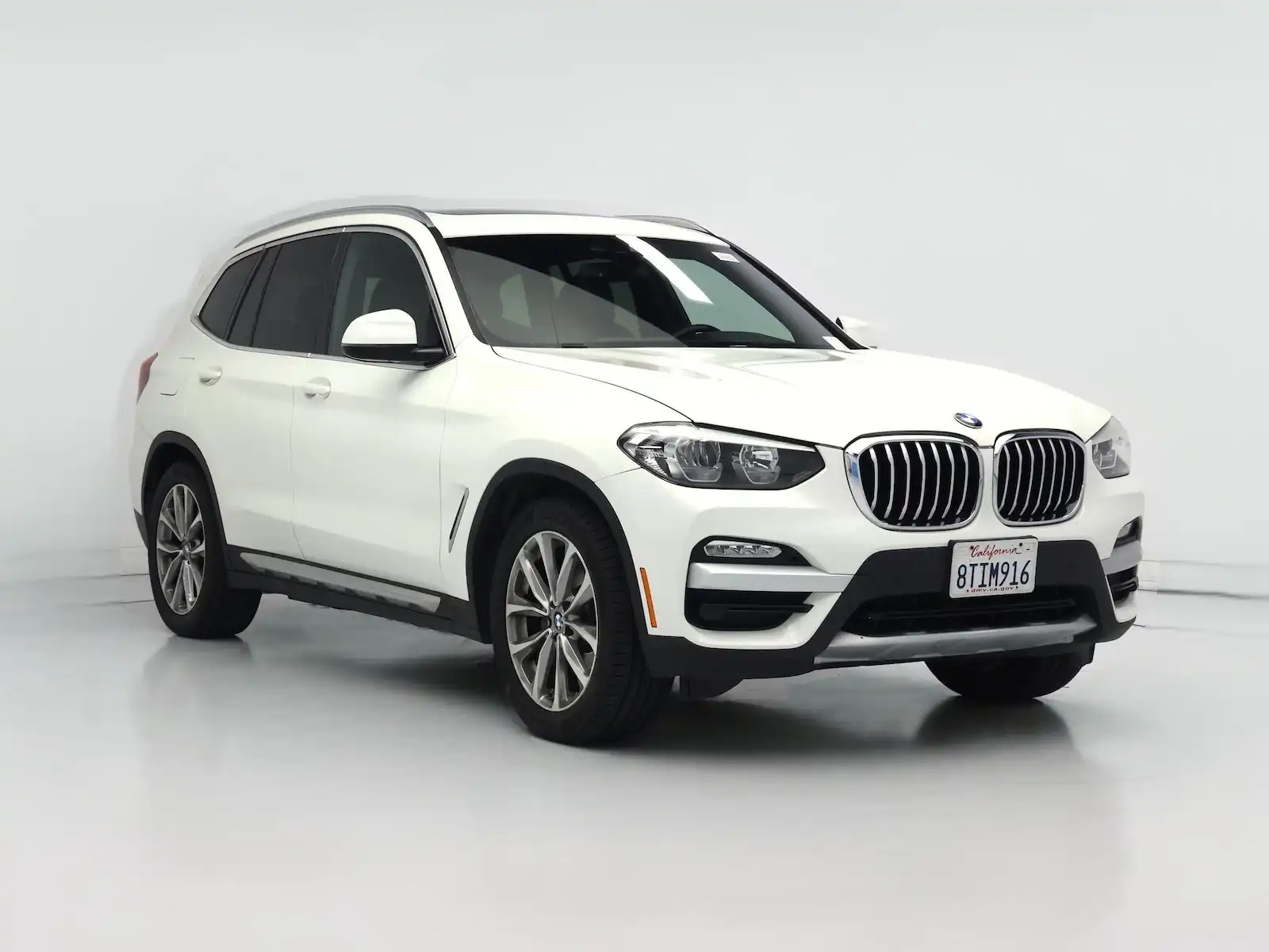 2019 BMW X3 sDrive30i's photo