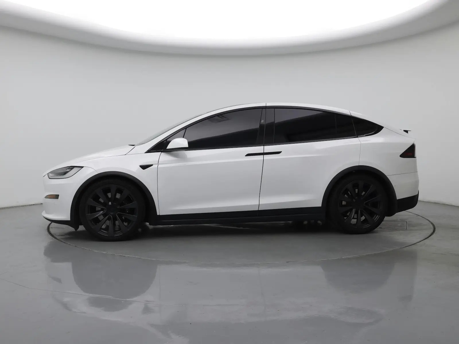 2022 Tesla Model X Long Range photo 4