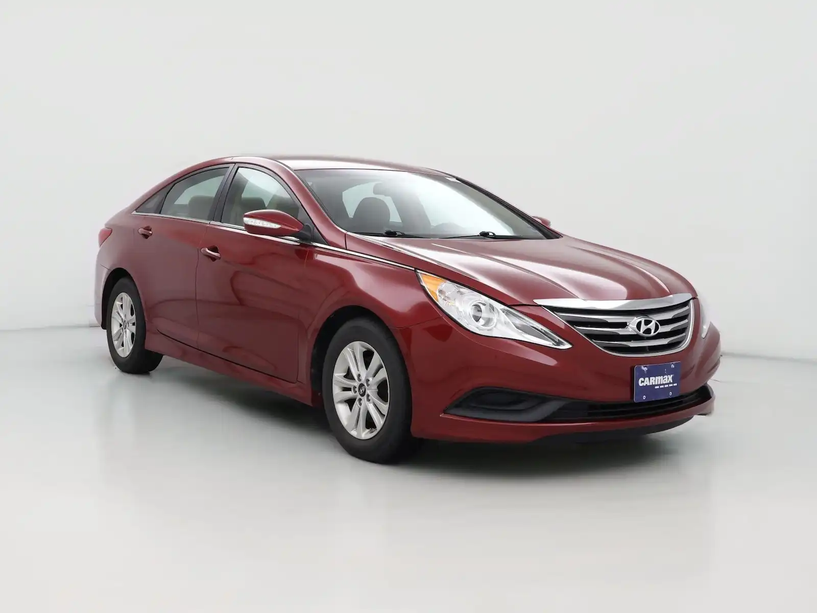 2014 Hyundai Sonata I4 GLS A T's photo