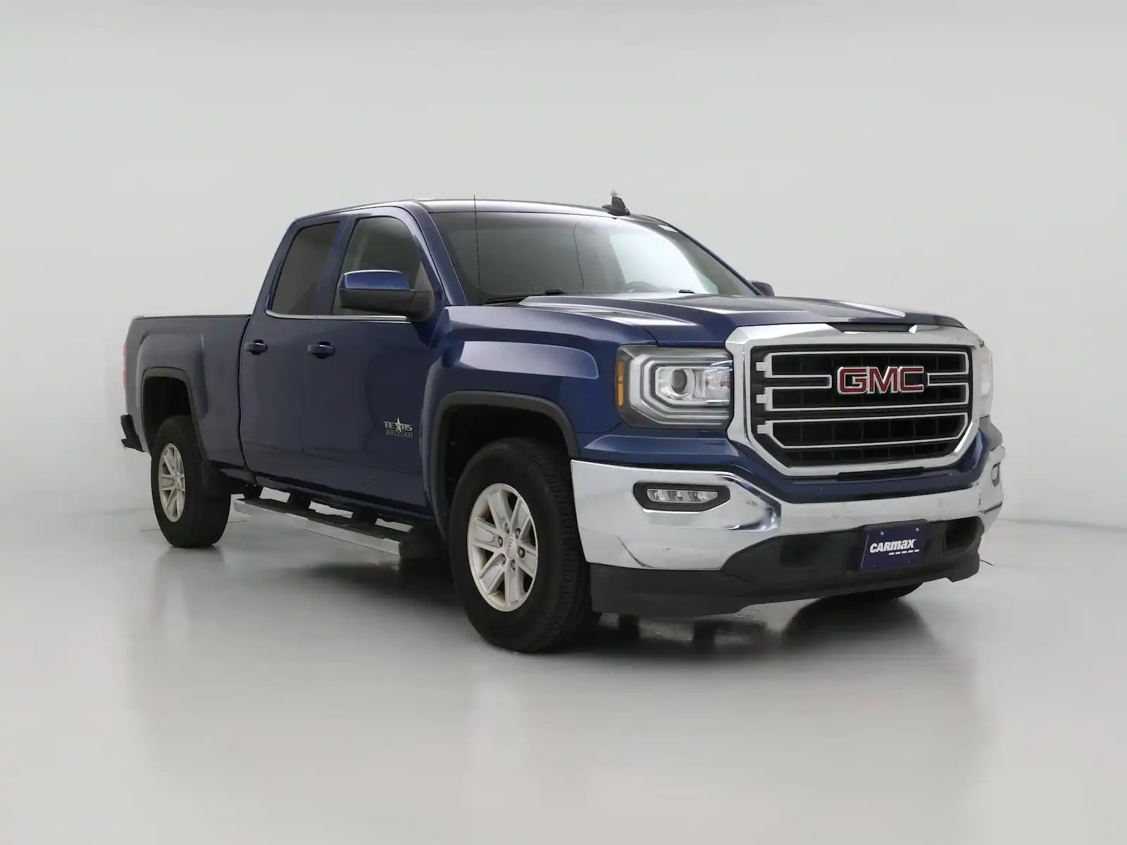 2019 GMC Sierra SLE 2WD Double Cab Standard Box's photo