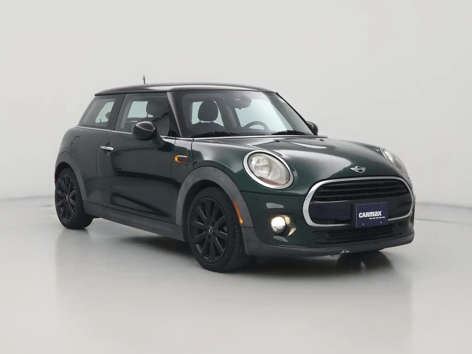 2017 MINI Cooper Base's photo