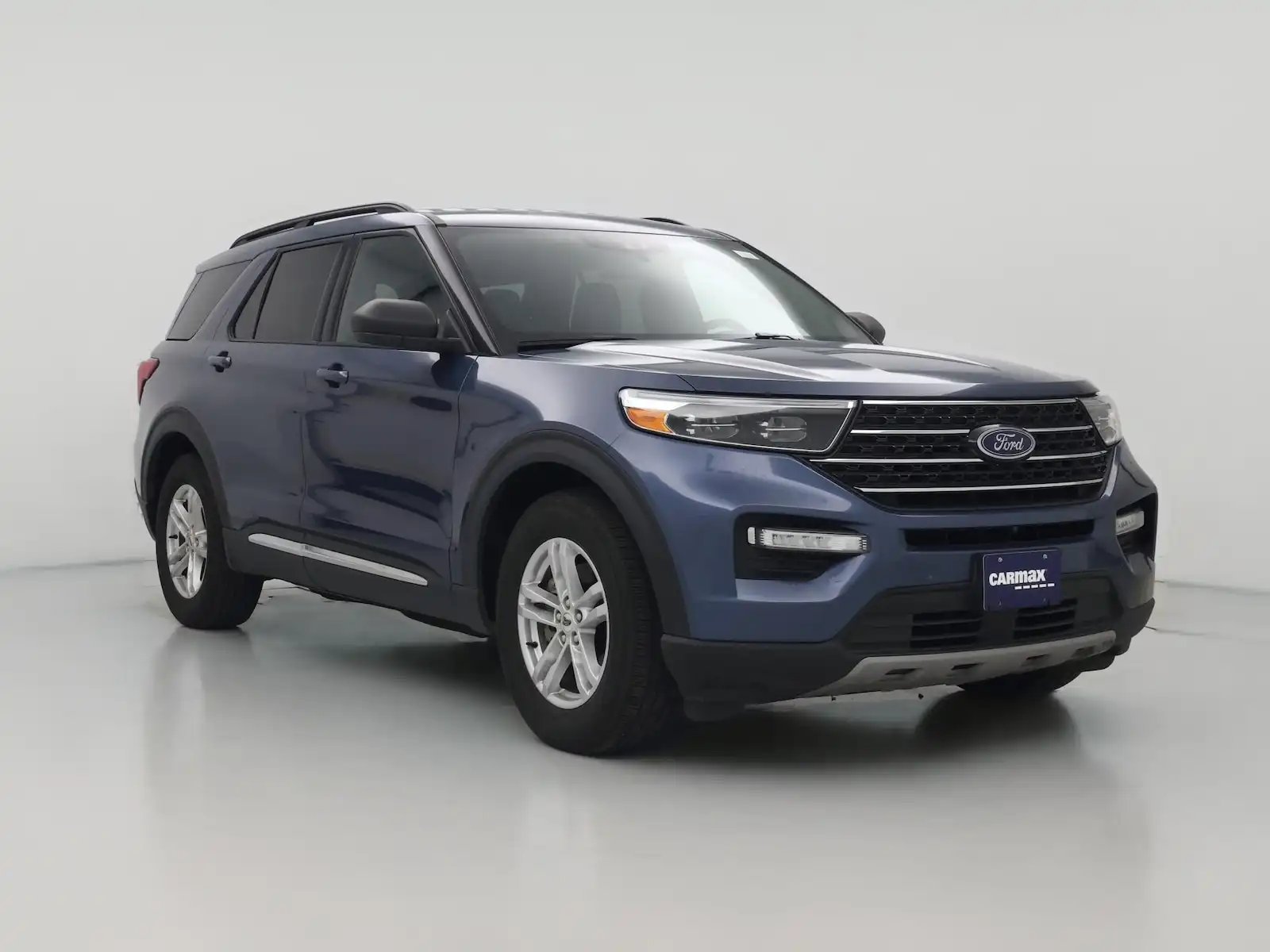 2020 Ford Explorer XLT RWD's photo