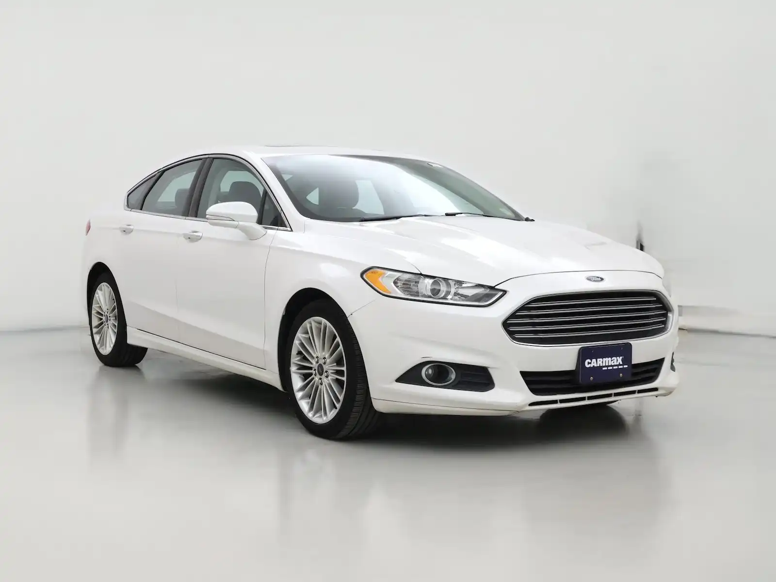 2015 Ford Fusion SE AWD's photo