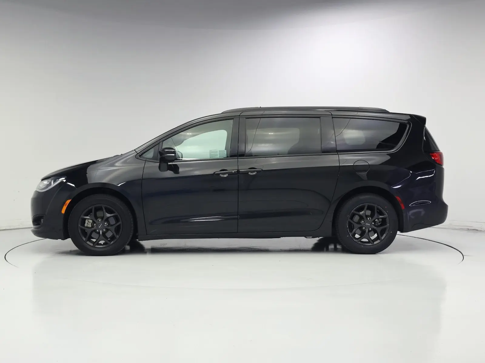 2019 Chrysler Pacifica Limited photo 4