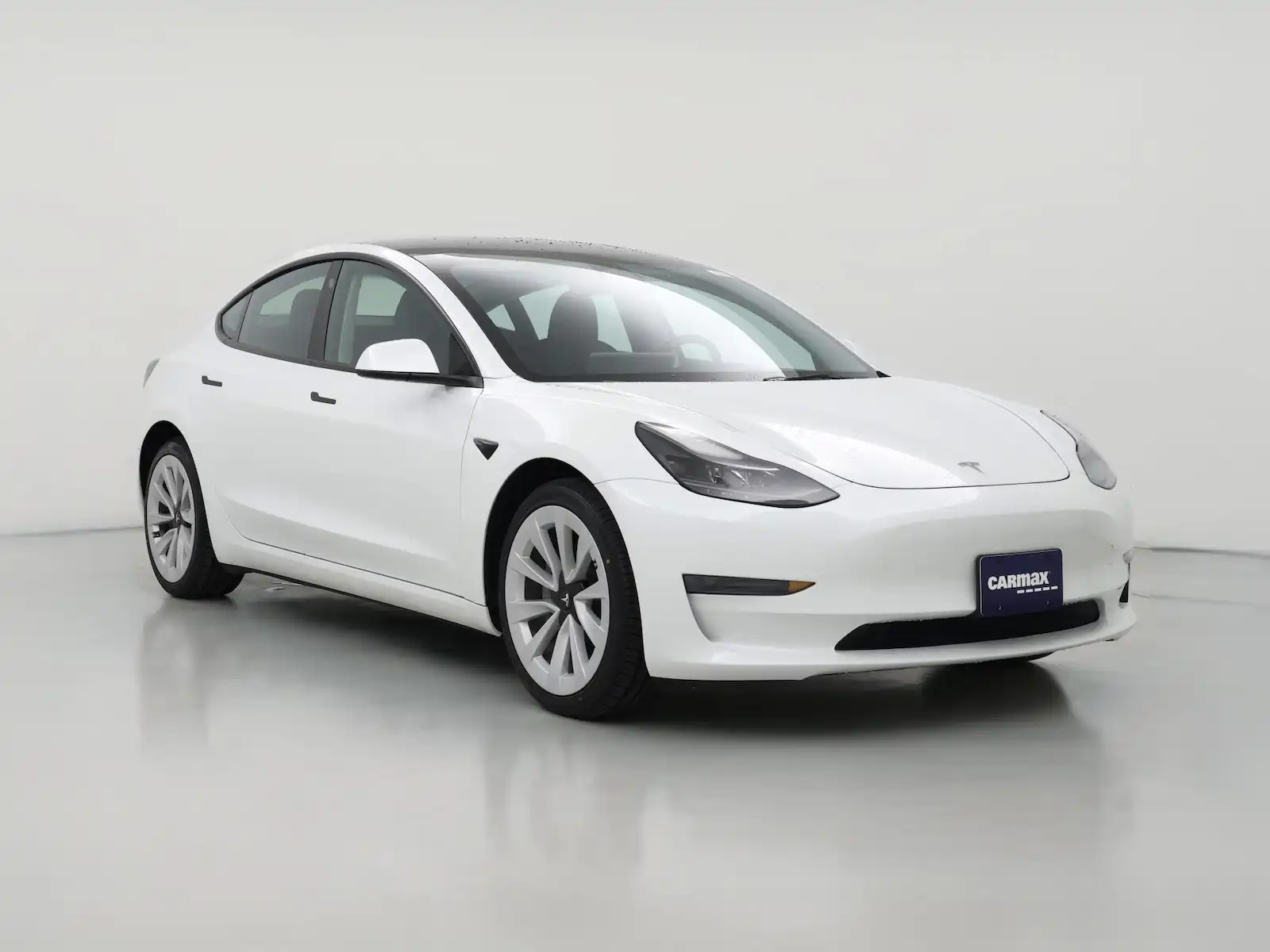 2023 Tesla Model 3 Base's photo