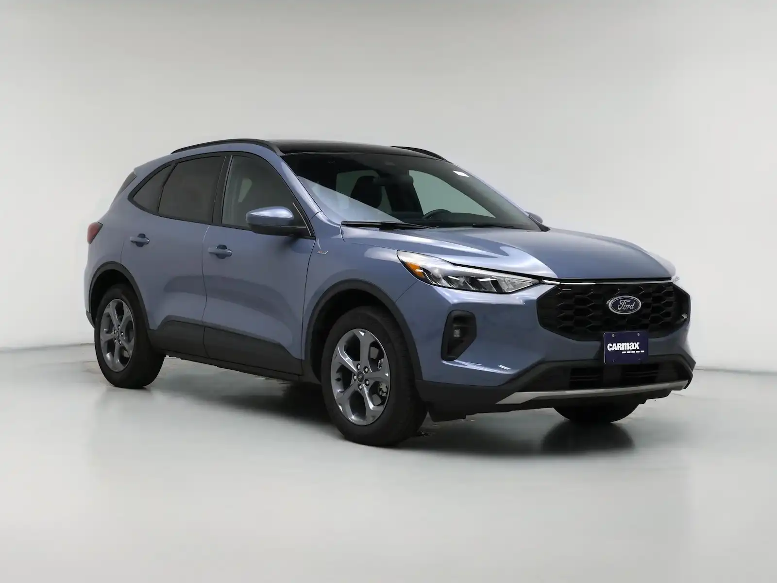 2025 Ford Escape ST-Line Select AWD's photo