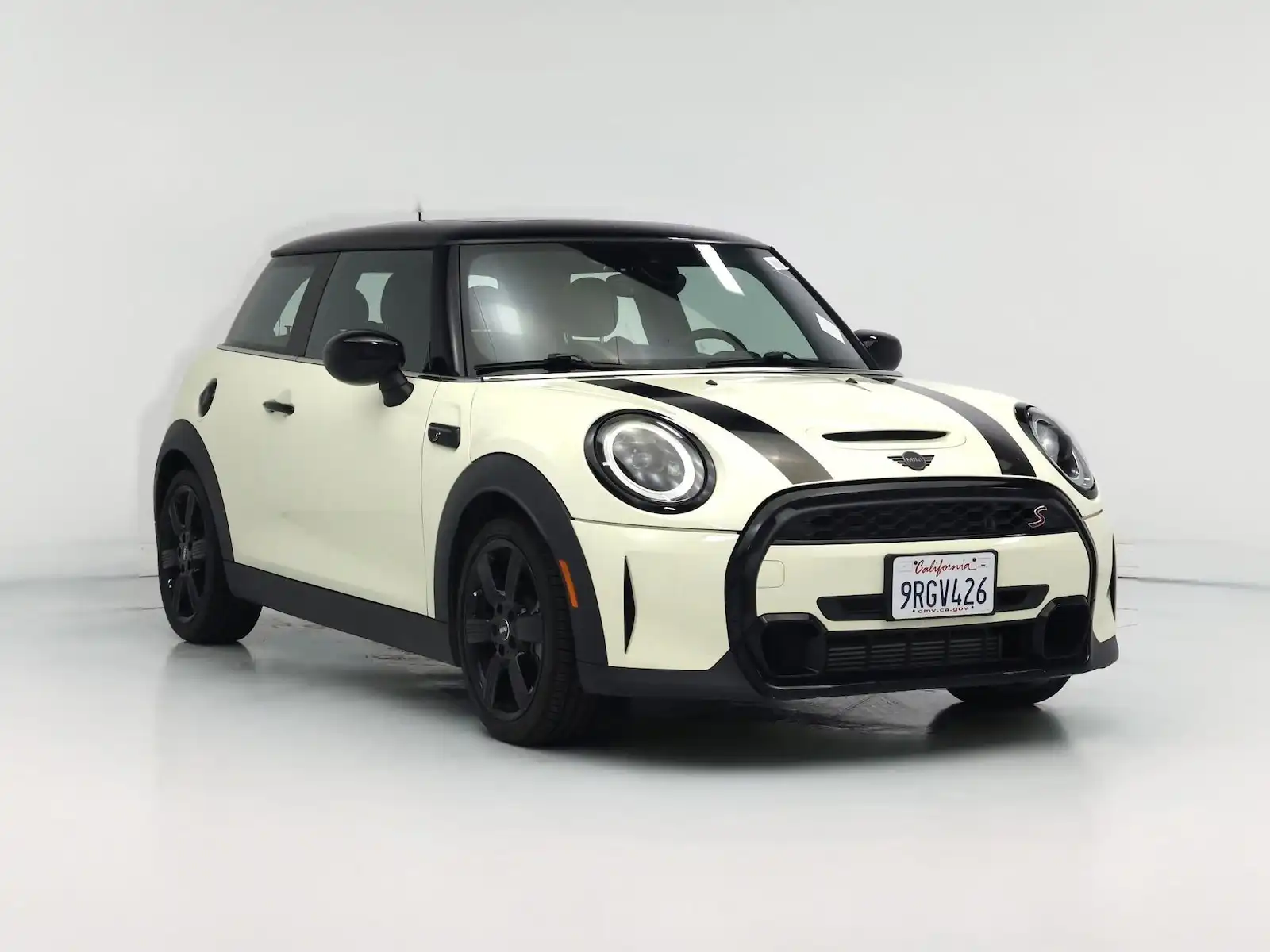 2022 MINI Hardtop Cooper S's photo
