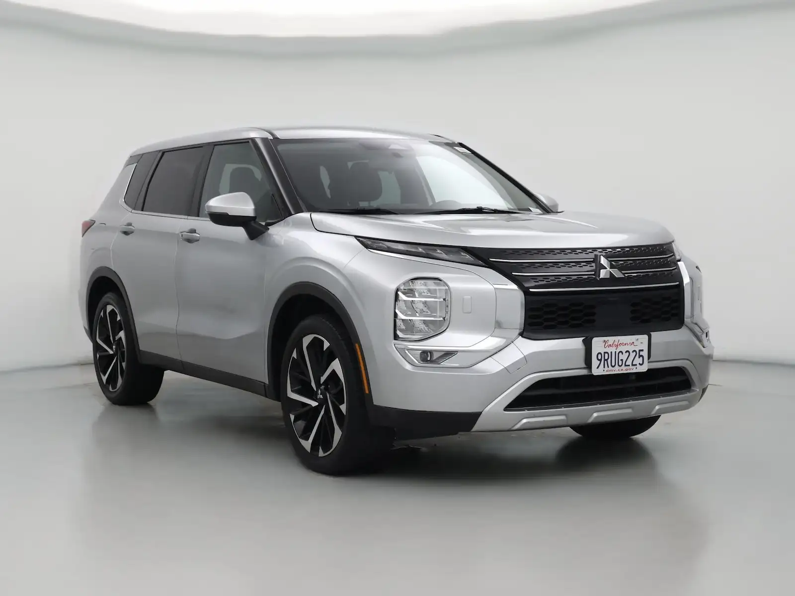 2023 Mitsubishi Outlander SE Special Edition S-AWC's photo