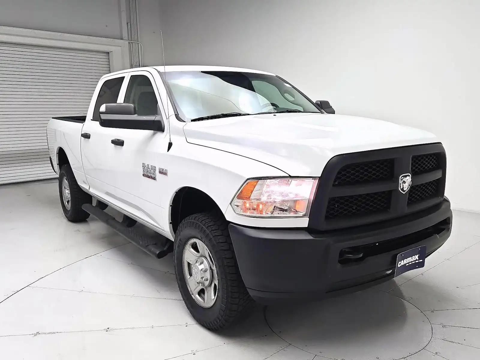 2018 RAM 3500 Tradesman 4WD Crew Cab SWB's photo