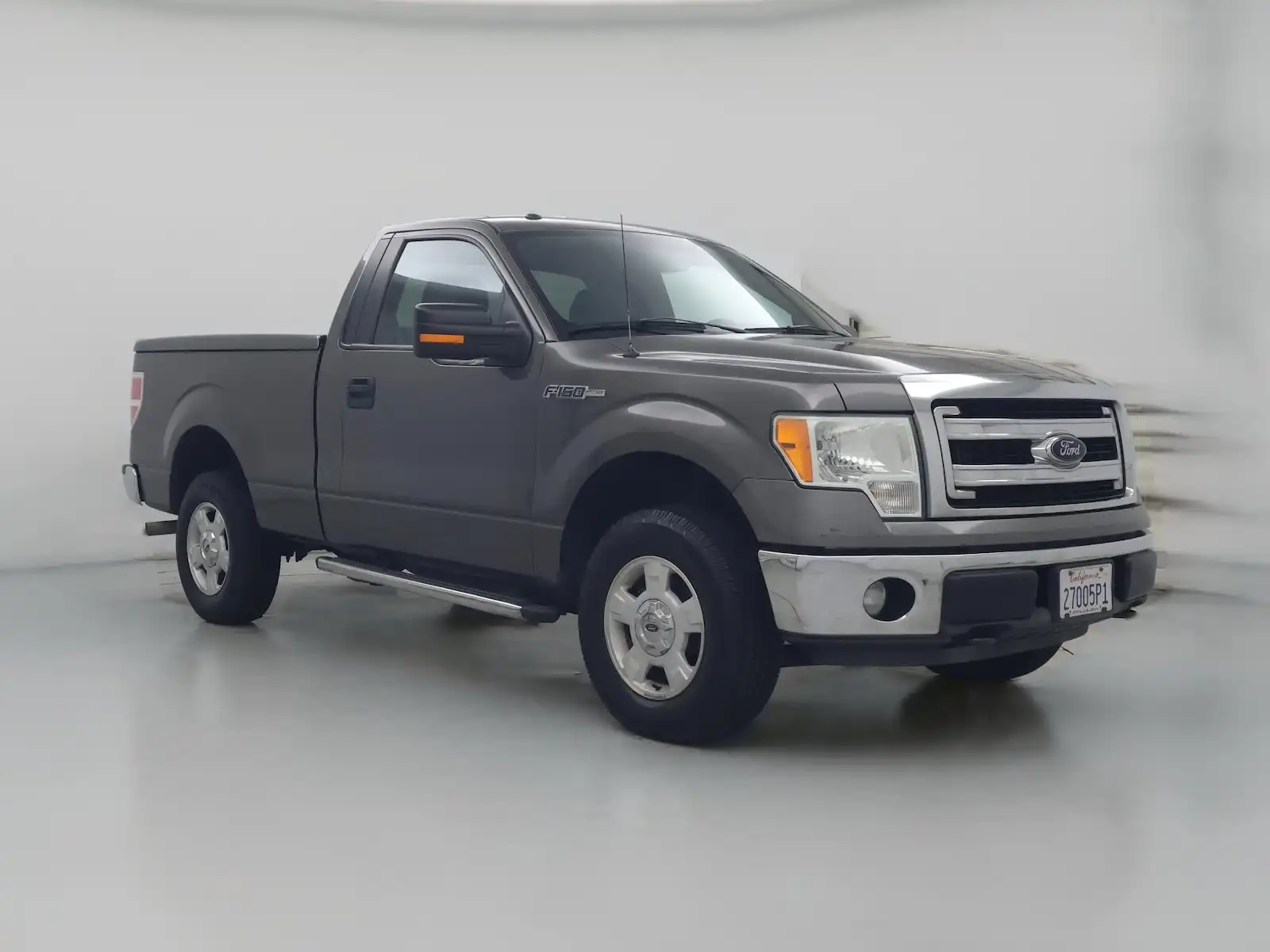 2014 Ford F-150 XLT 4WD Regular Cab 126 in's photo