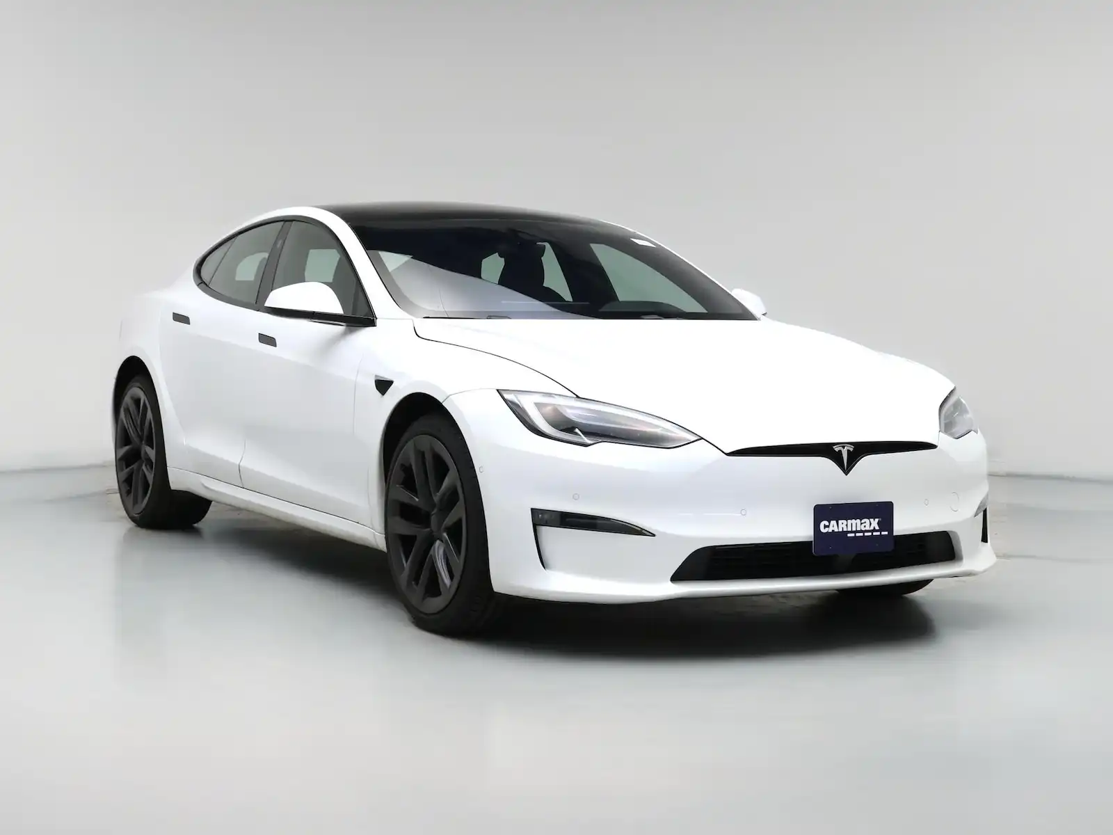 2021 Tesla Model S Plaid's photo
