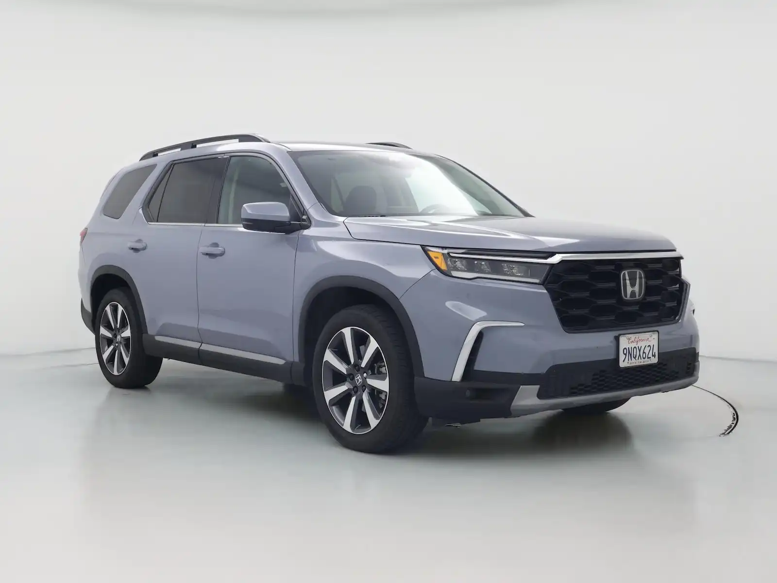 2025 Honda Pilot Touring 2WD's photo