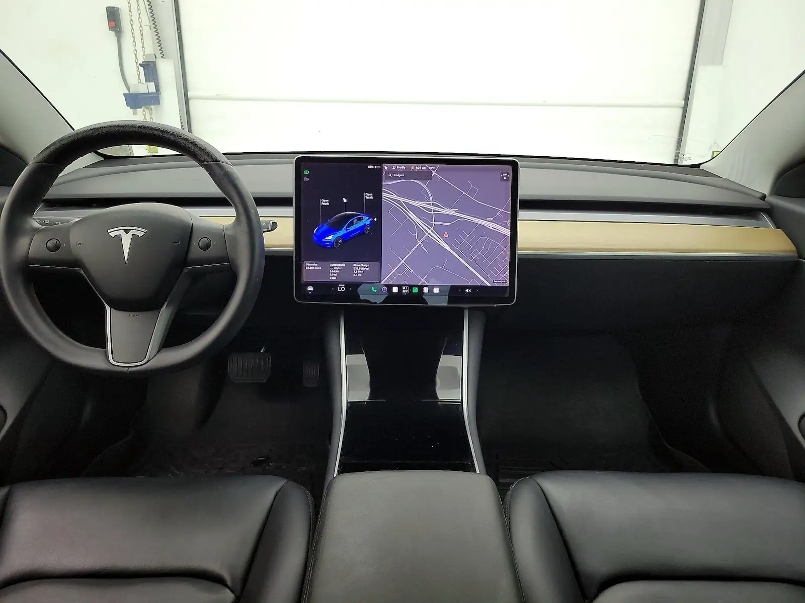 2020 Tesla Model 3 Standard Range Plus photo 1