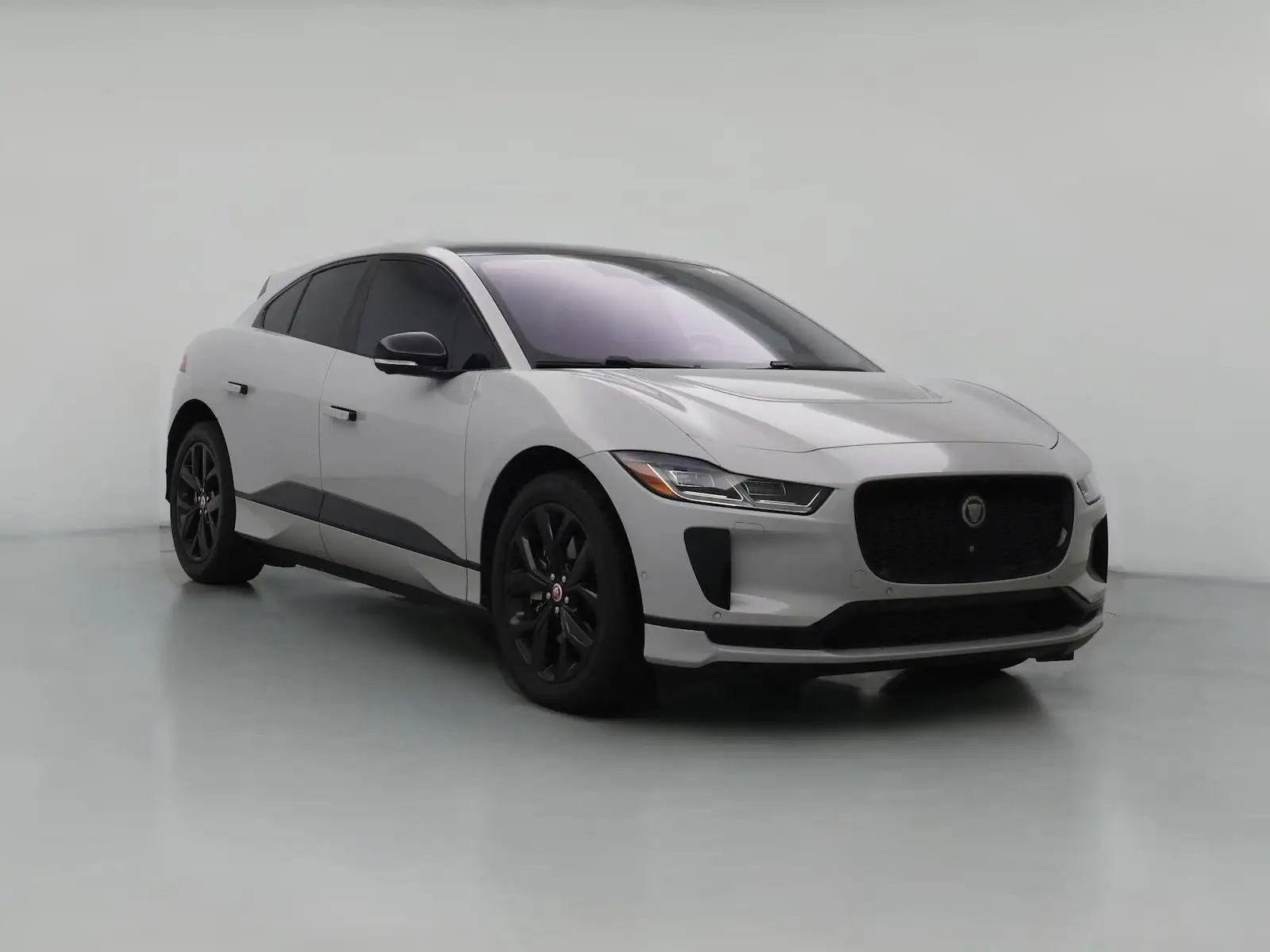 2022 Jaguar I-PACE EV400 HSE's photo