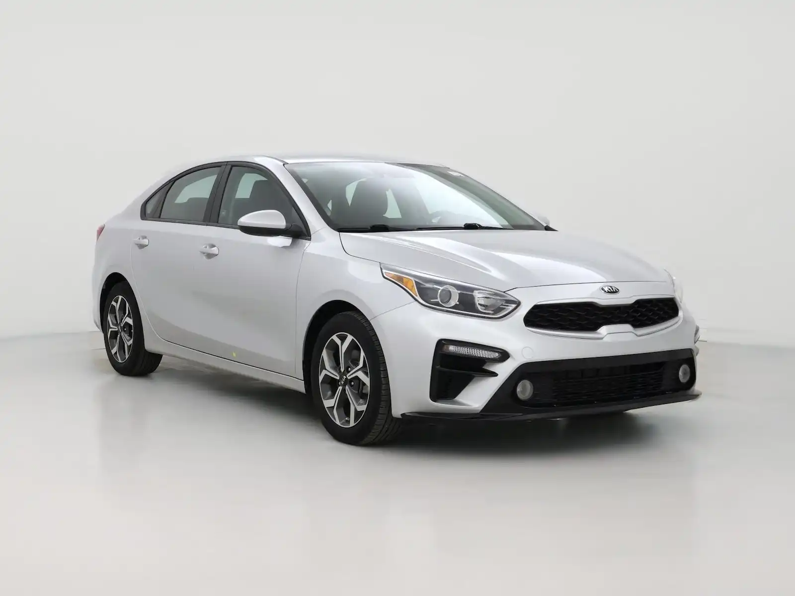 2020 Kia Forte LXS Auto's photo