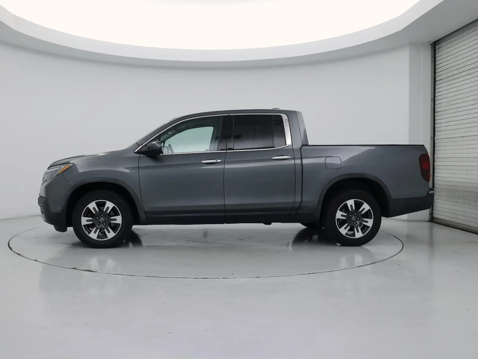 2017 Honda Ridgeline RTL AWD E photo 4