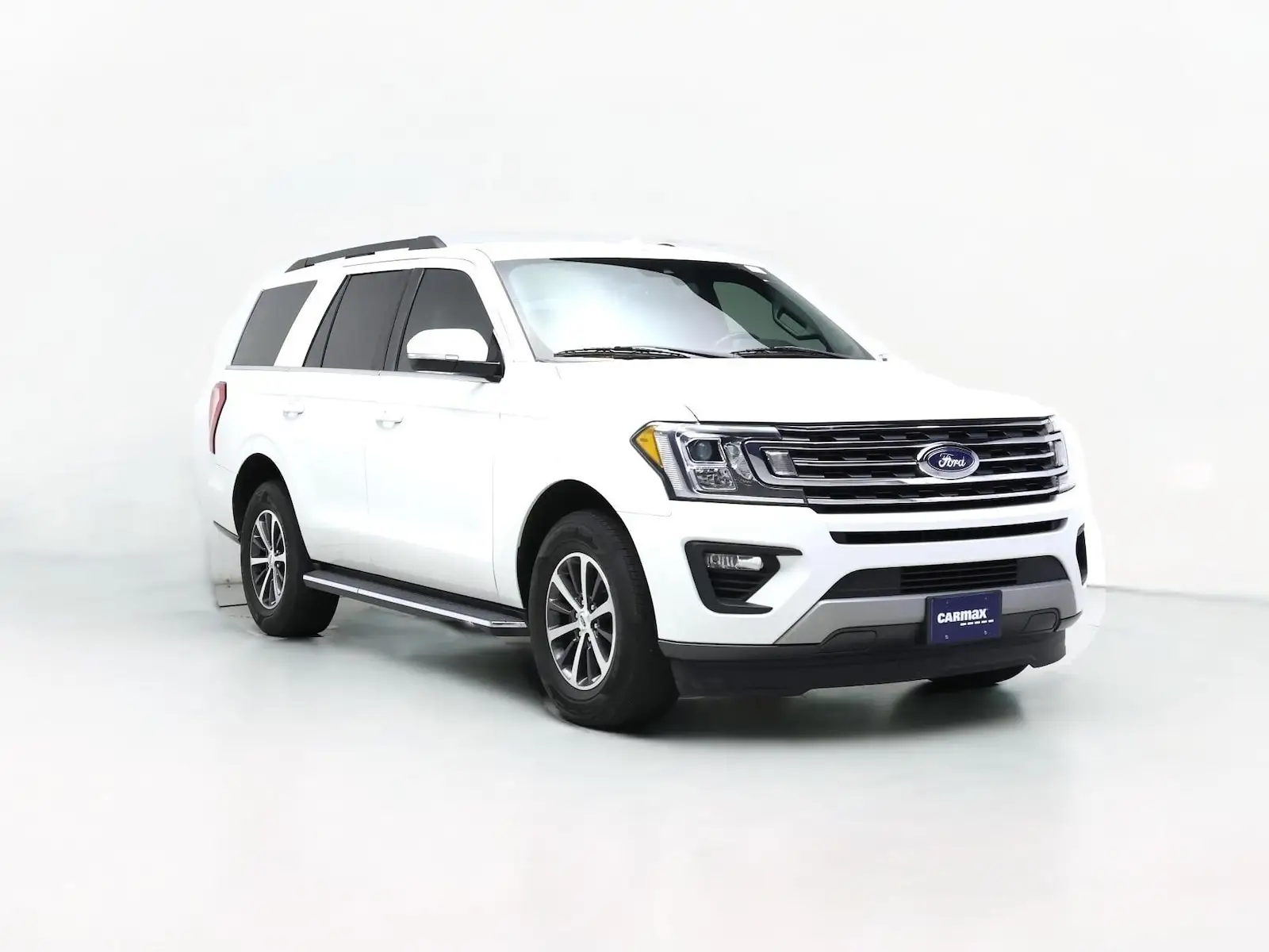 2020 Ford Expedition XLT photo 1
