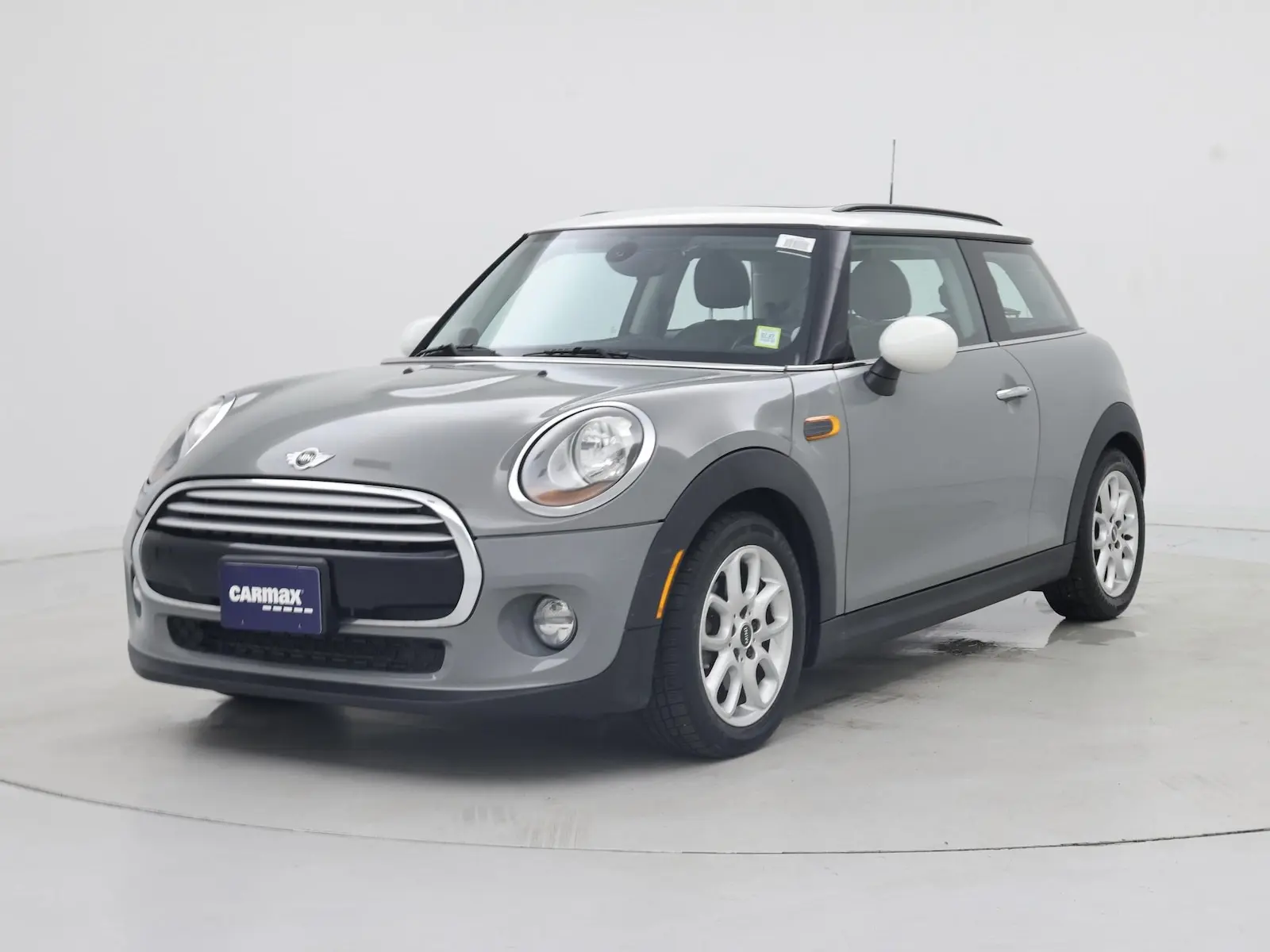 2015 MINI Cooper Base photo 5