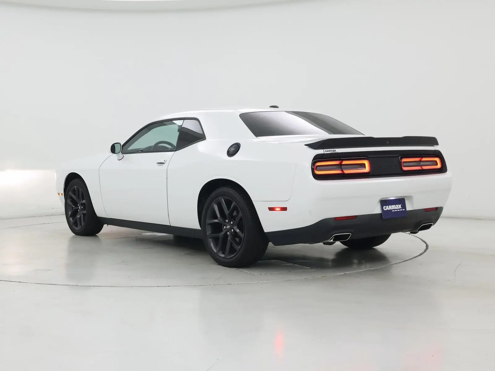 2021 Dodge Challenger SXT Auto photo 3