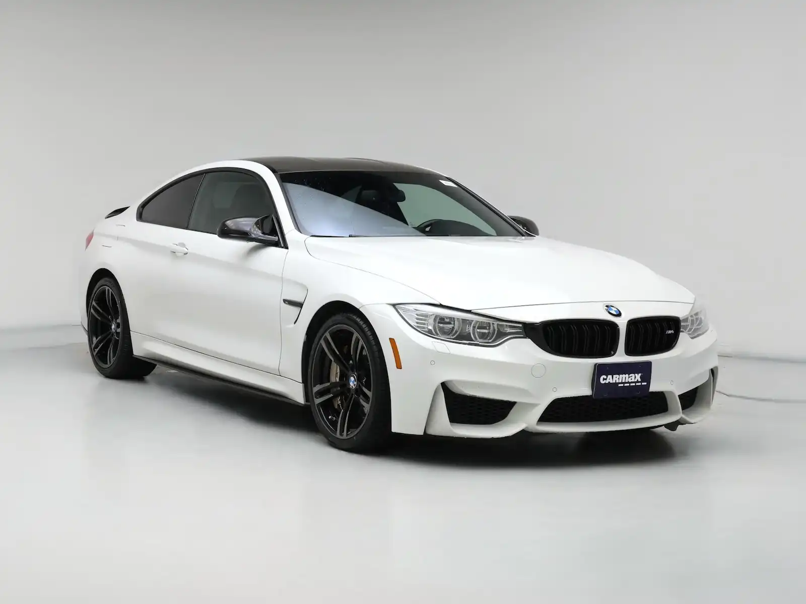 2015 BMW M4 Base's photo