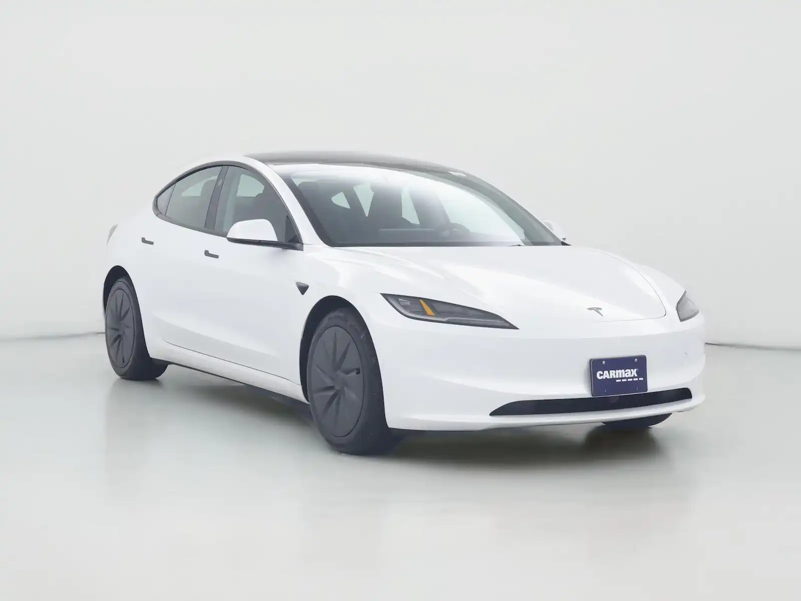 2026 Tesla Model 3 Standard's photo