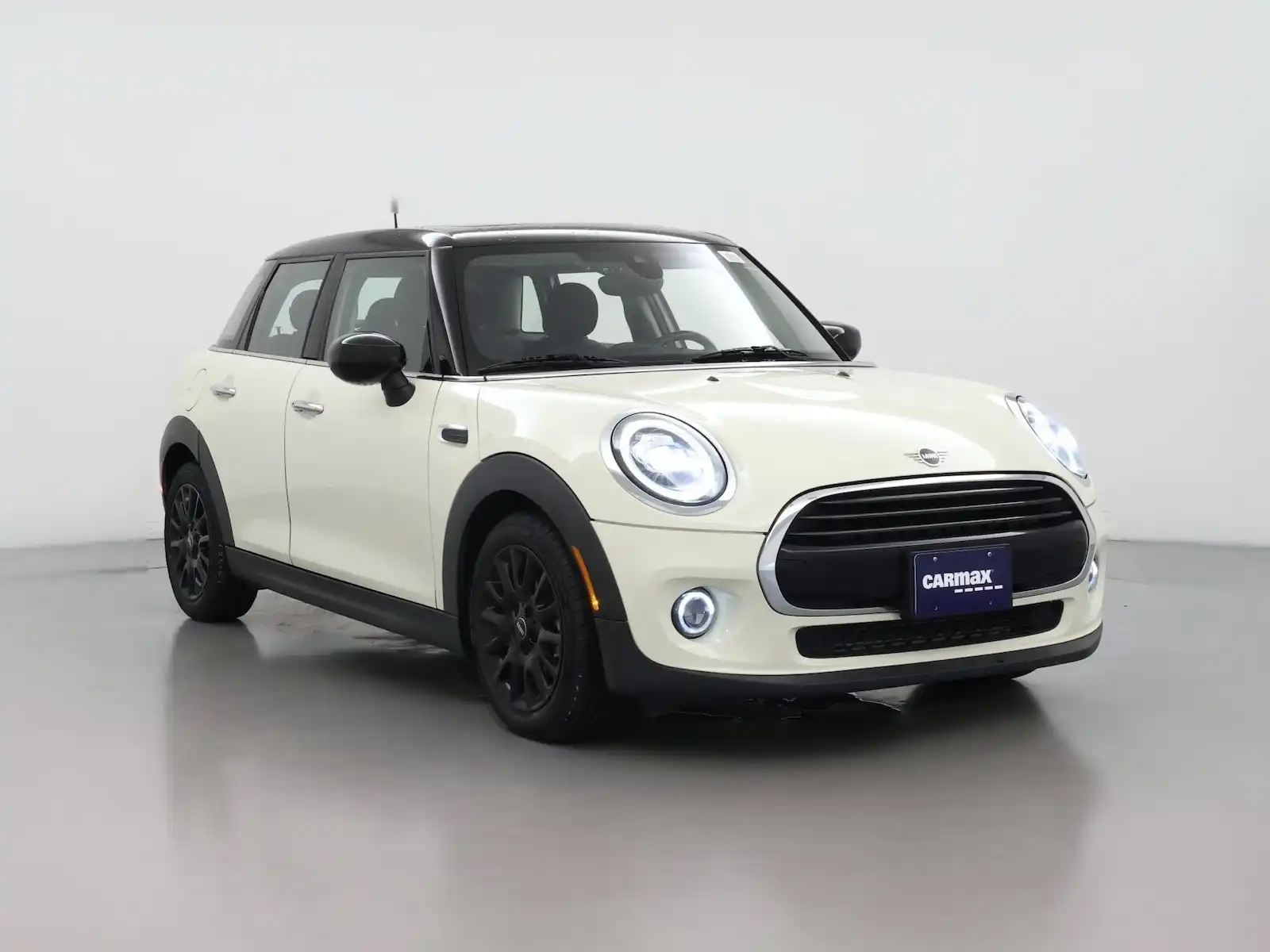 2020 MINI Hardtop Cooper's photo