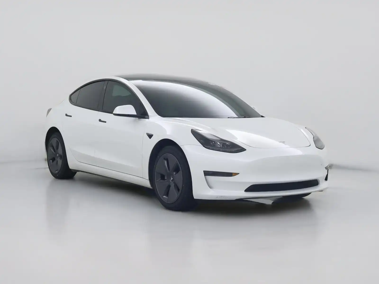 2023 Tesla Model 3 Base's photo