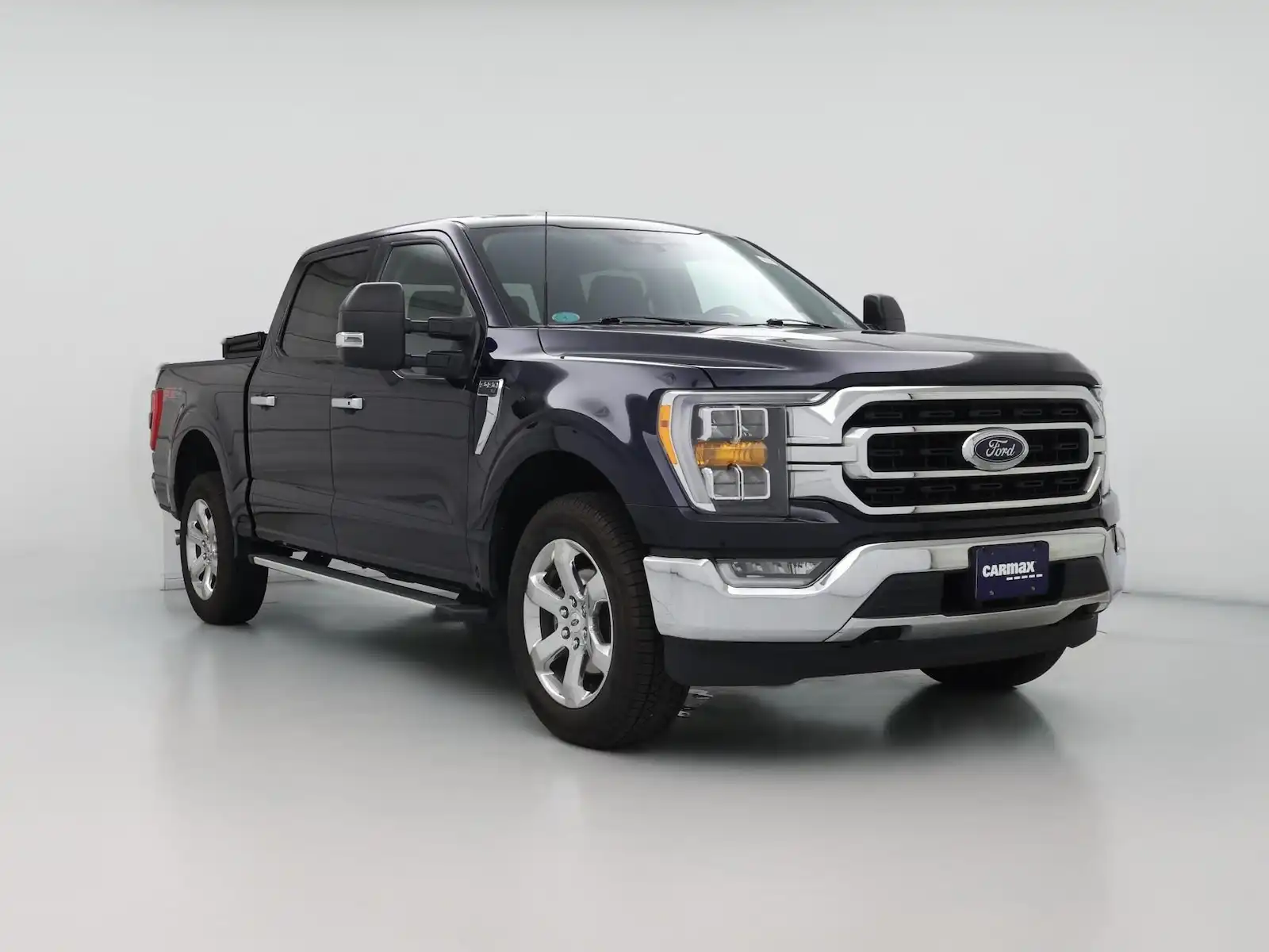 2022 Ford F-150 XLT 4WD SuperCrew 5-1/2' Box's photo