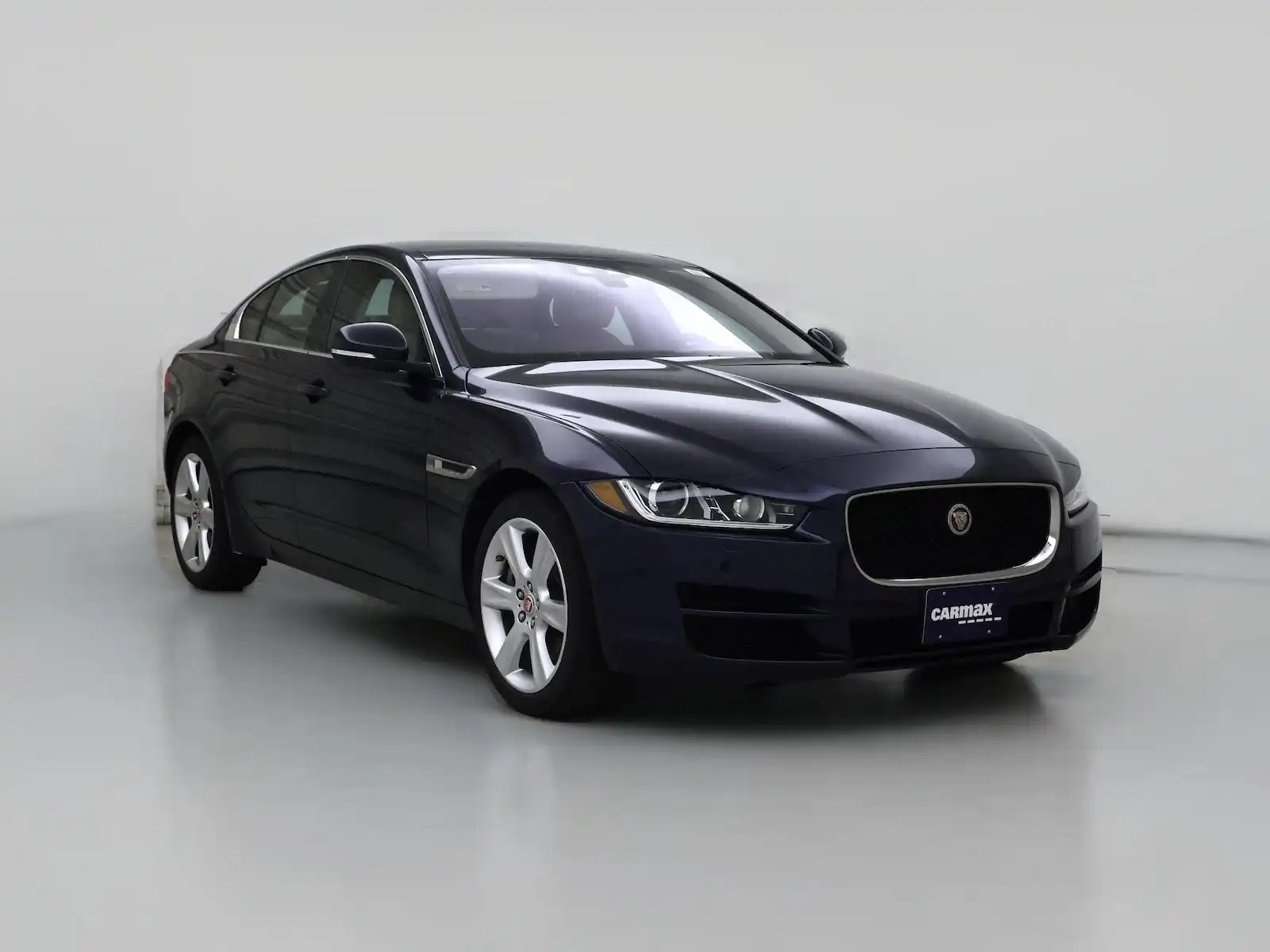 2018 Jaguar XE 25t Prestige AWD's photo