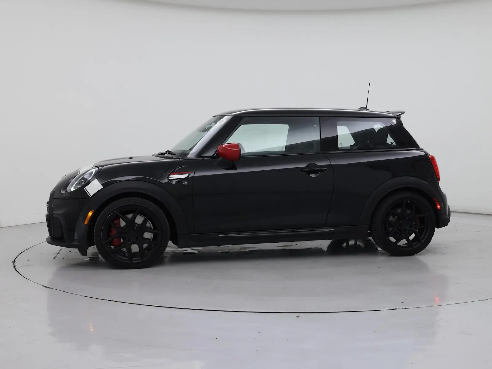 2023 MINI Hardtop John Cooper Works photo 4