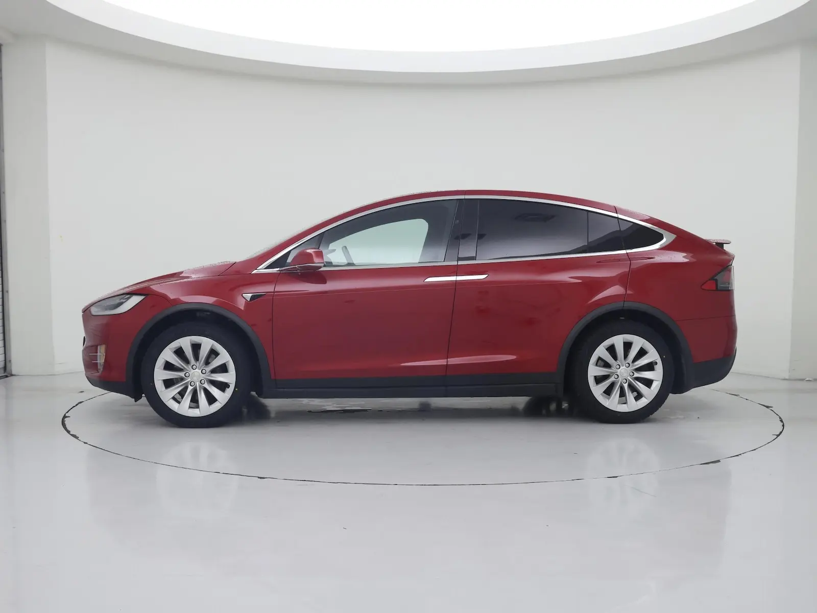 2020 Tesla Model X Long Range Plus photo 4