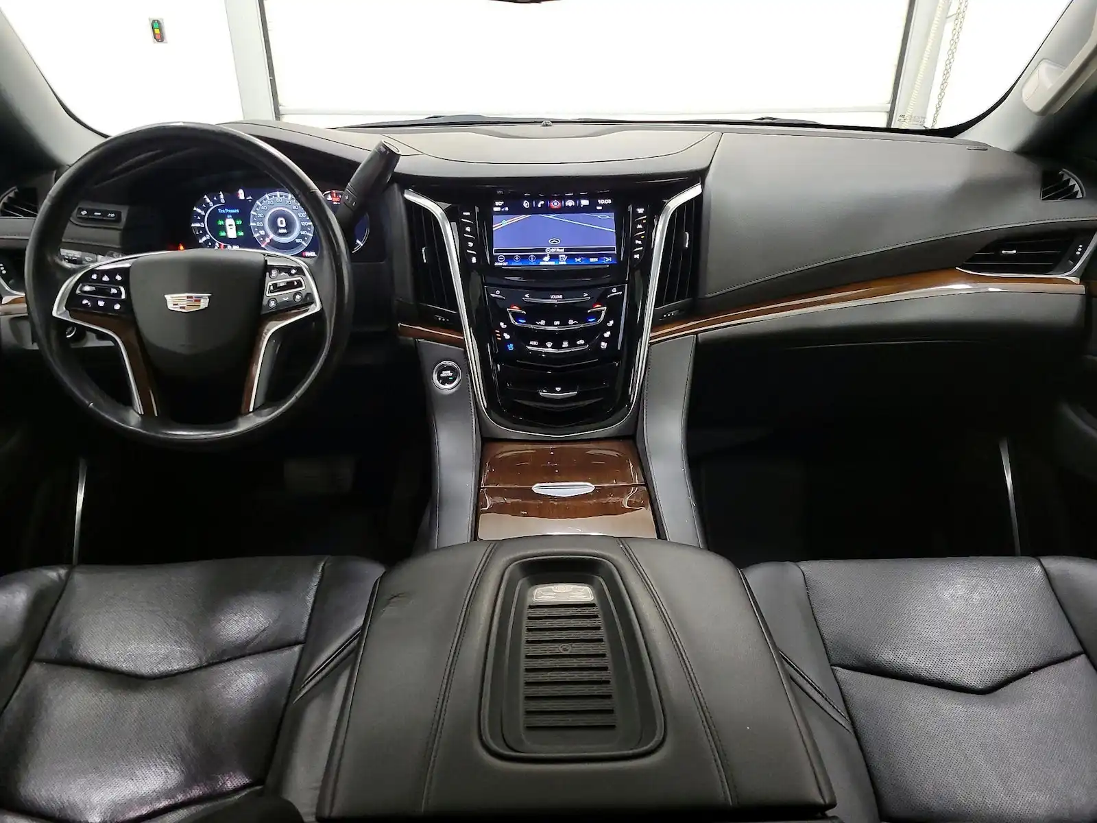 2020 Cadillac Escalade Premium Luxury 2WD's photo