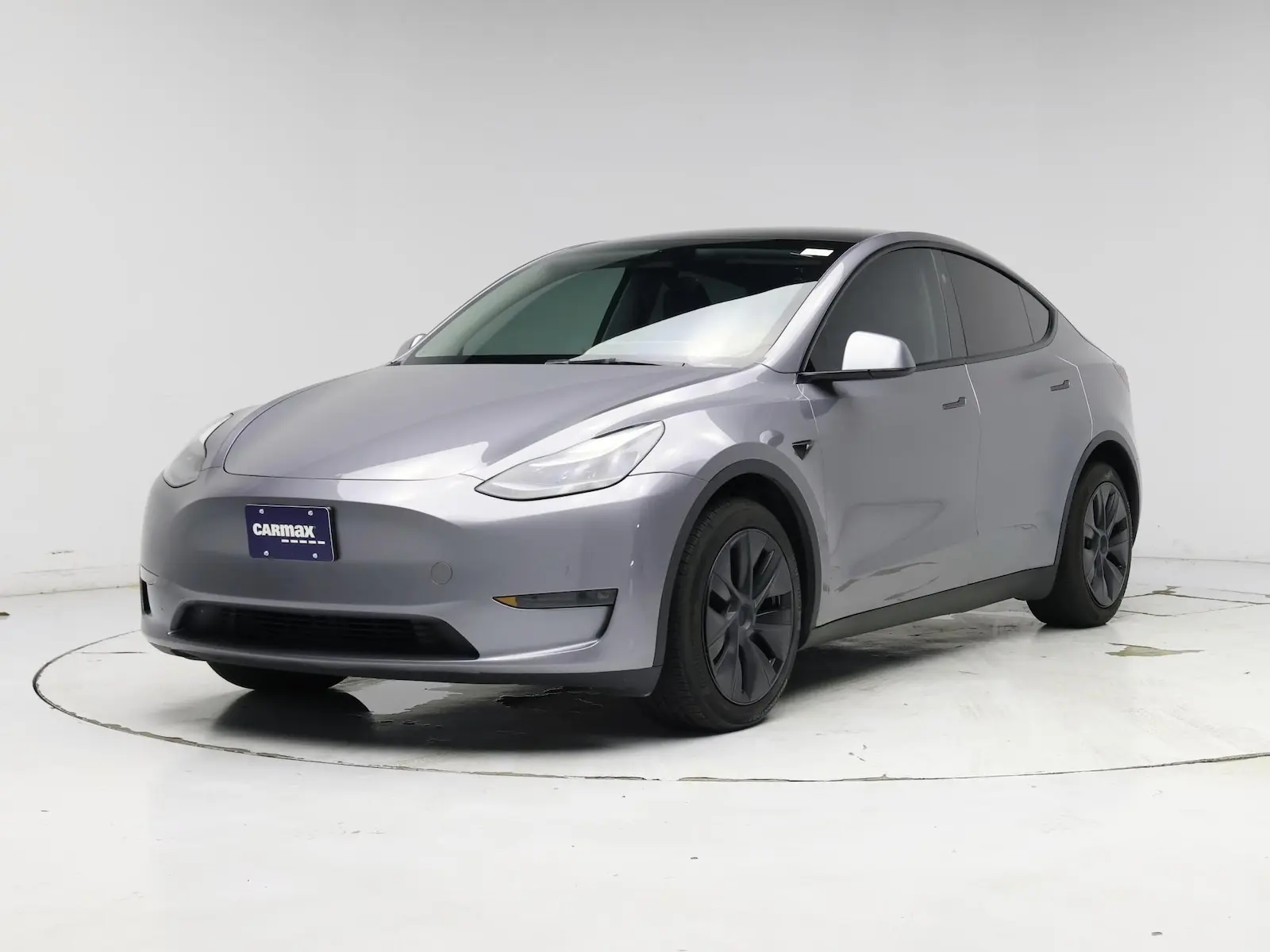 2025 Tesla Model Y Long Range Dual Motor AWD photo 5