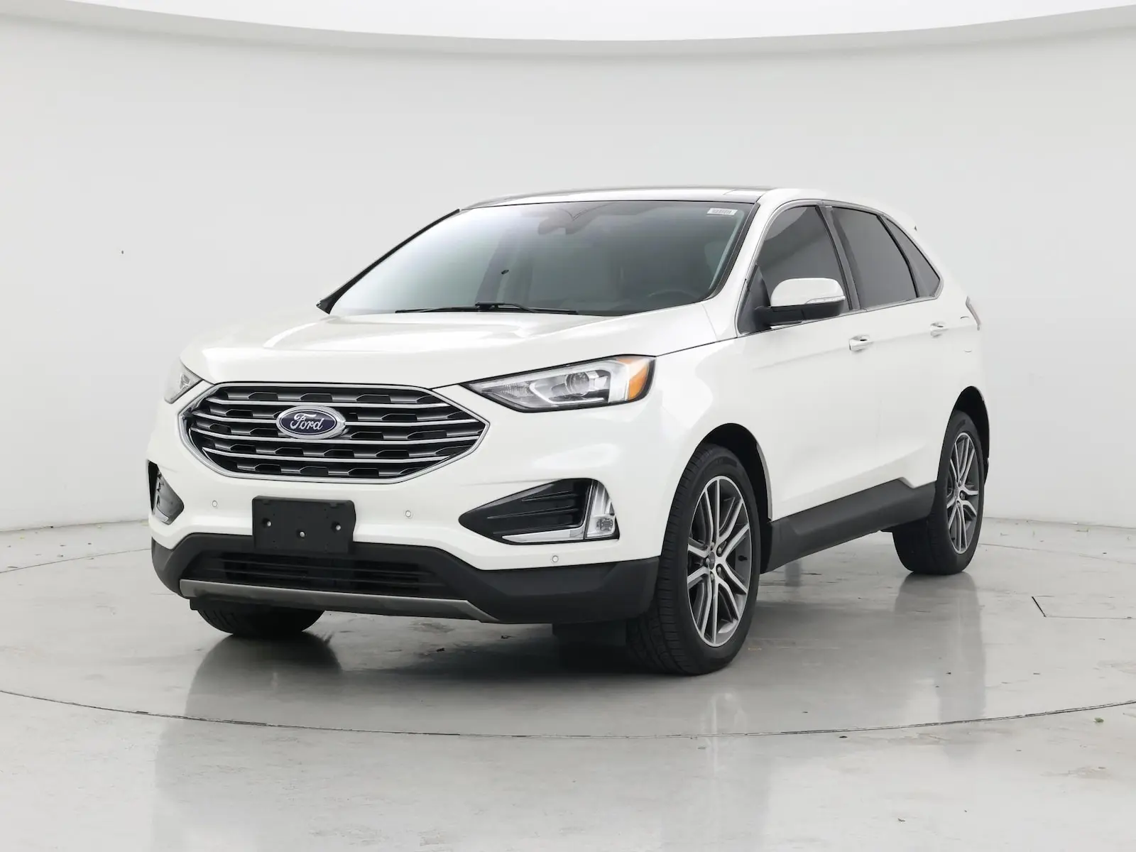 2020 Ford Edge Titanium AWD photo 5