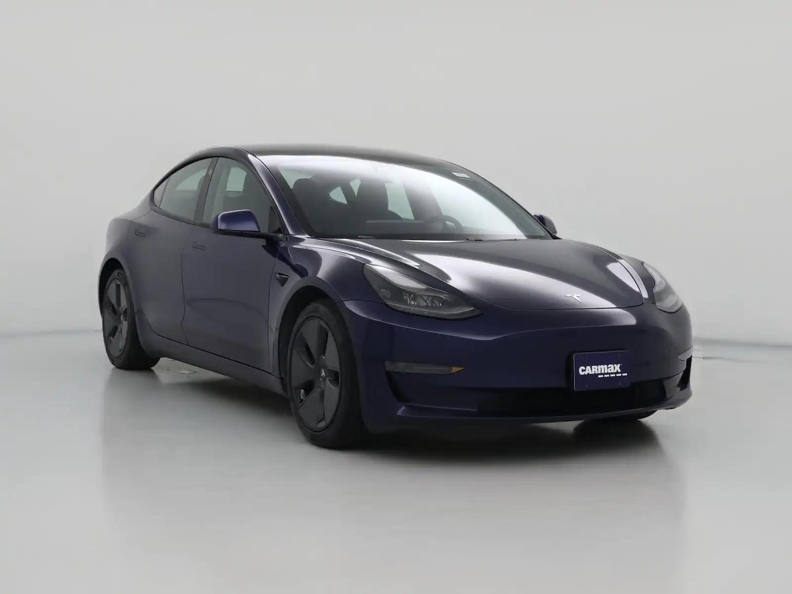 2021 Tesla Model 3 Standard Range Plus's photo