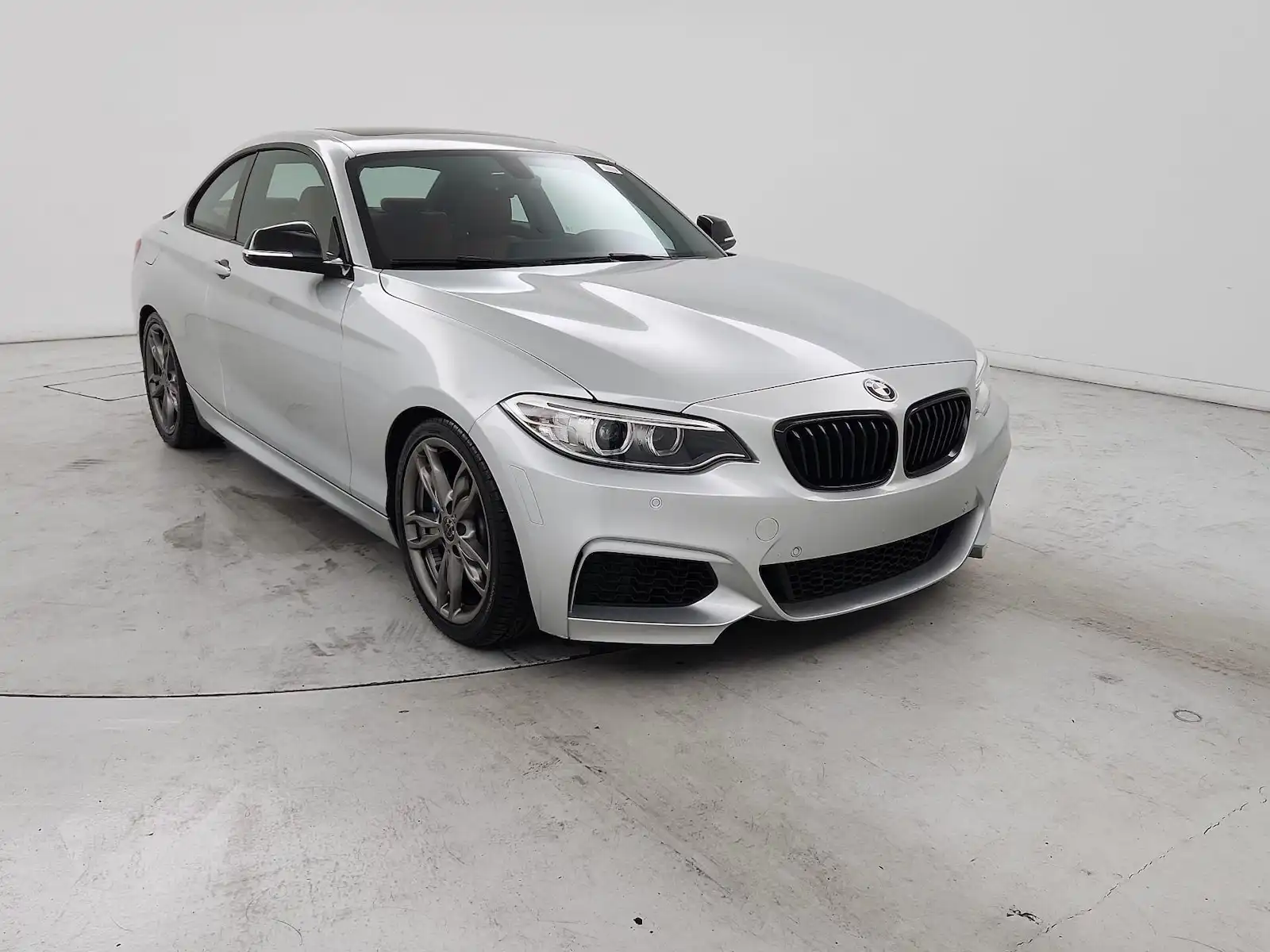2017 BMW 2 Series M240i Coupe's photo