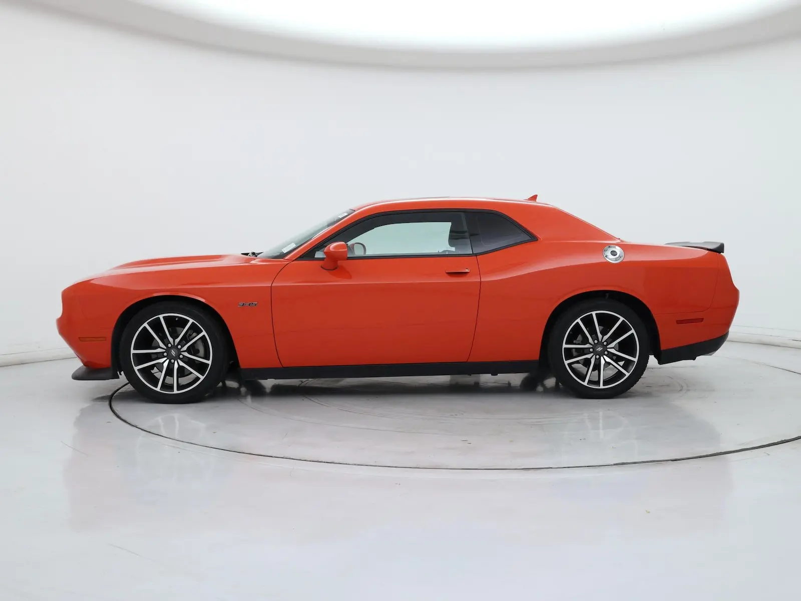 2023 Dodge Challenger R/T photo 4