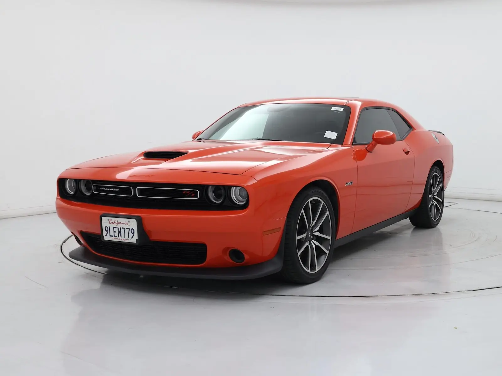 2023 Dodge Challenger R/T photo 5