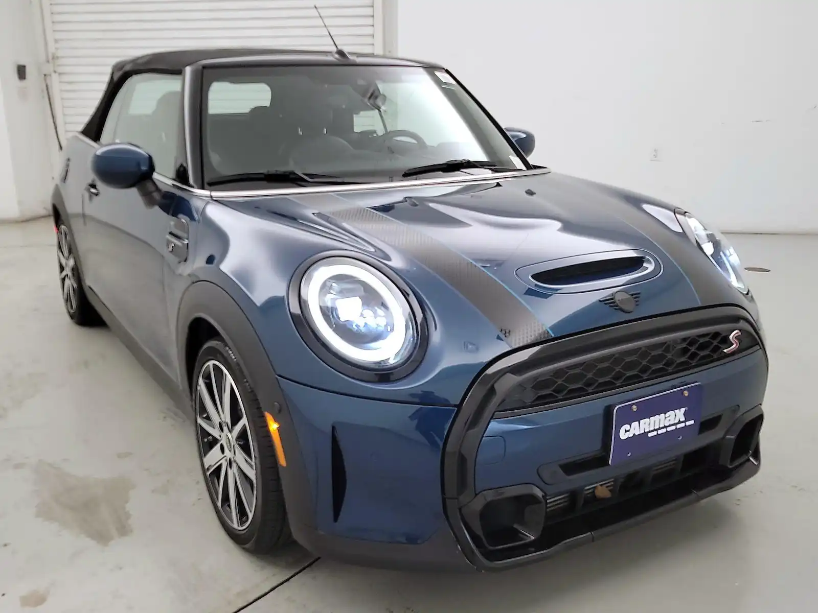 2022 MINI Convertible Cooper S's photo