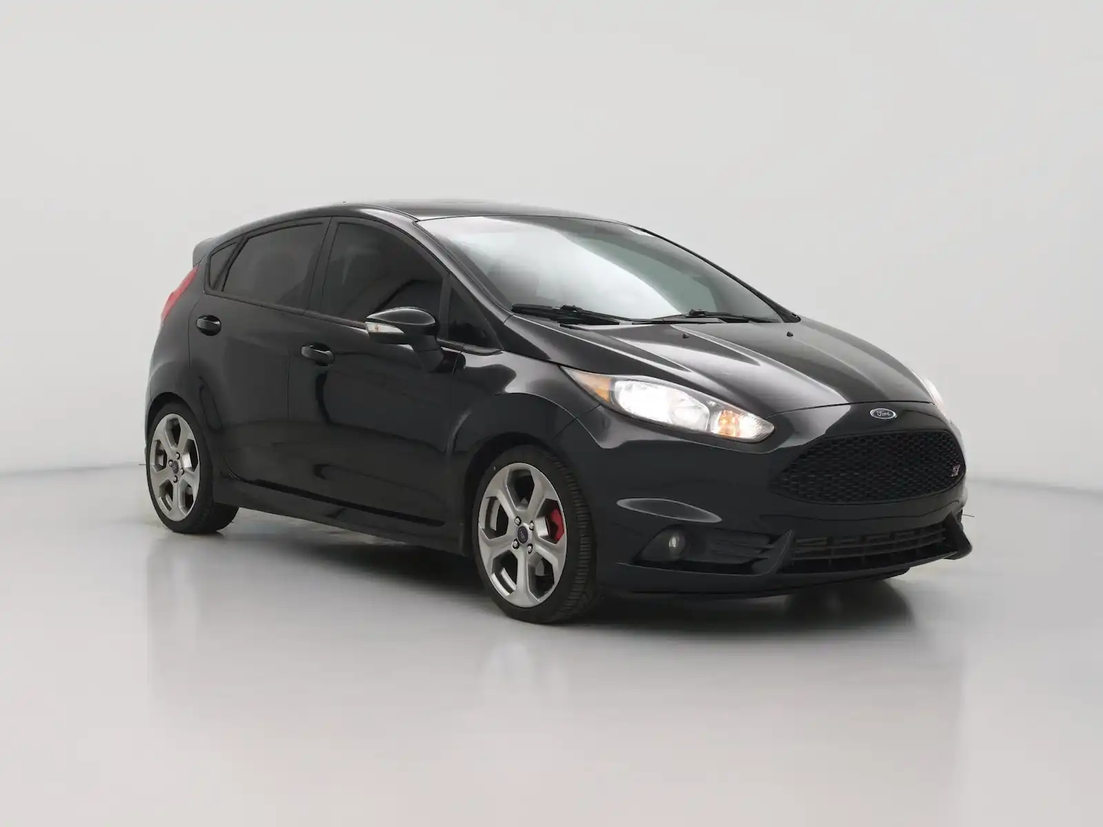 2015 Ford Fiesta ST Hatchback's photo