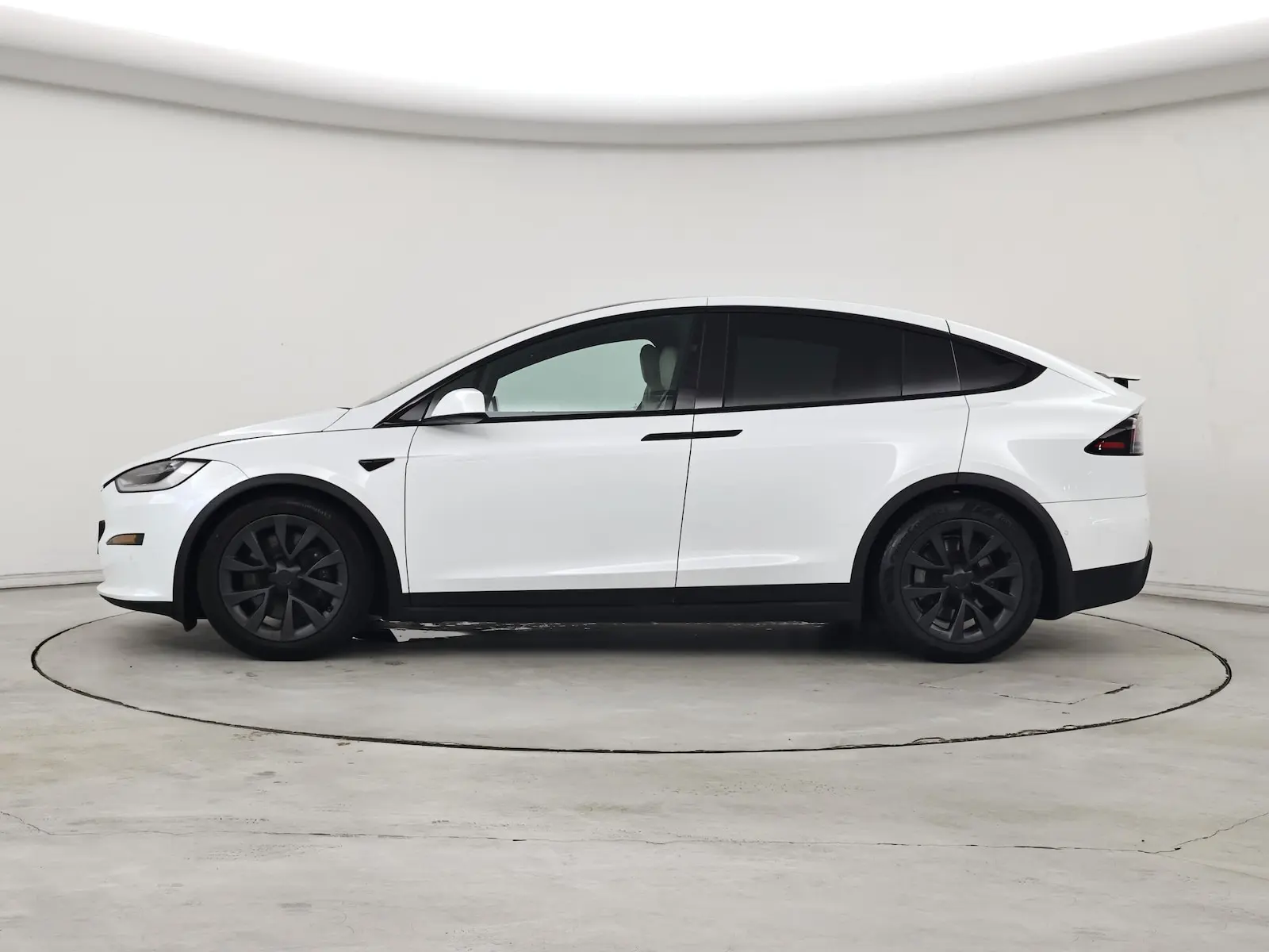 2023 Tesla Model X Long Range photo 4