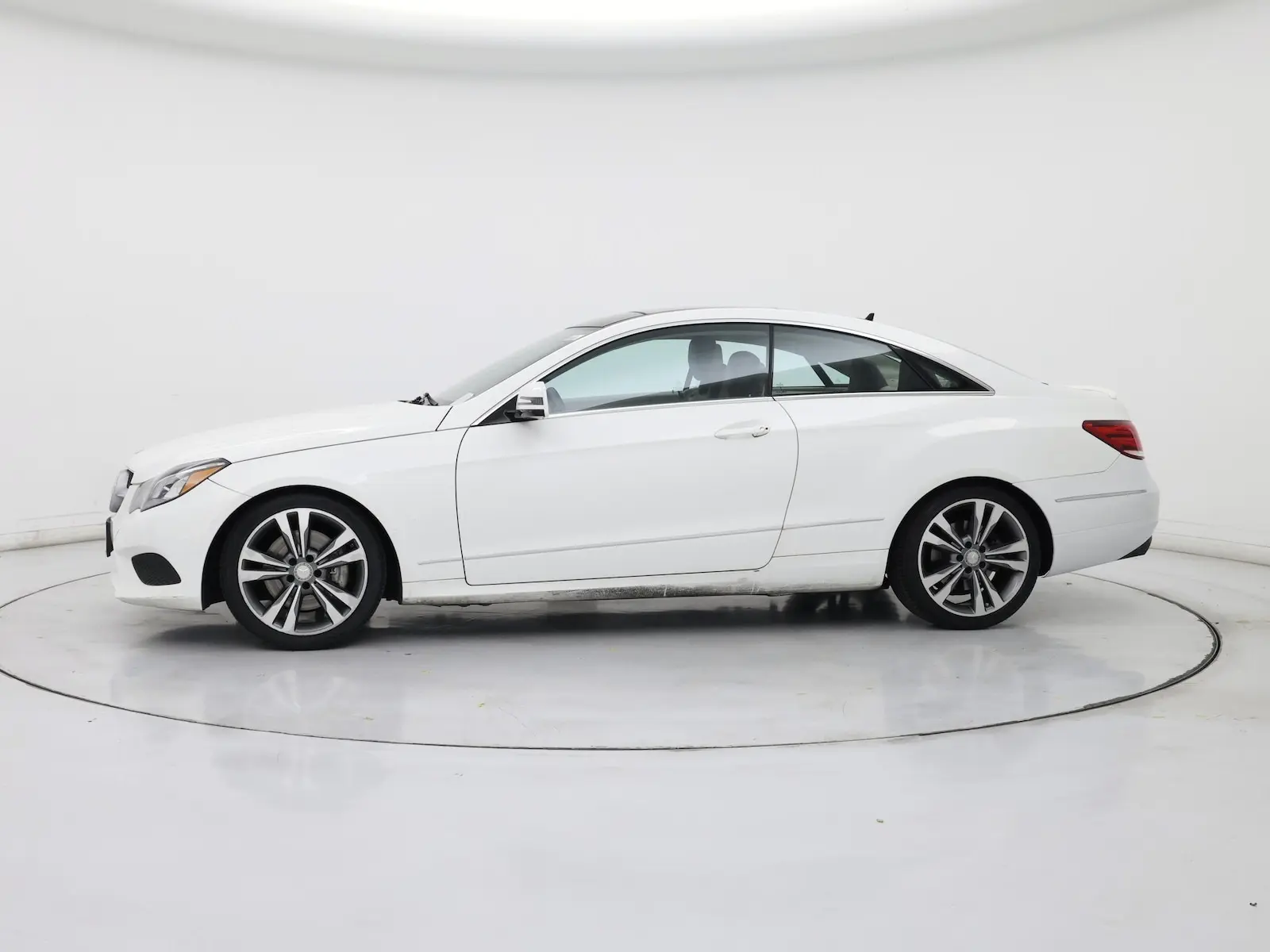 2015 Mercedes-Benz E-Class E400 photo 4