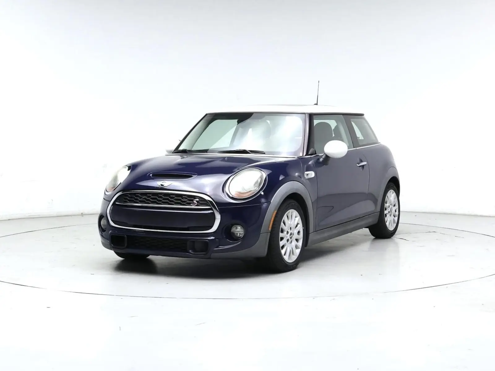 2015 MINI Cooper S photo 5