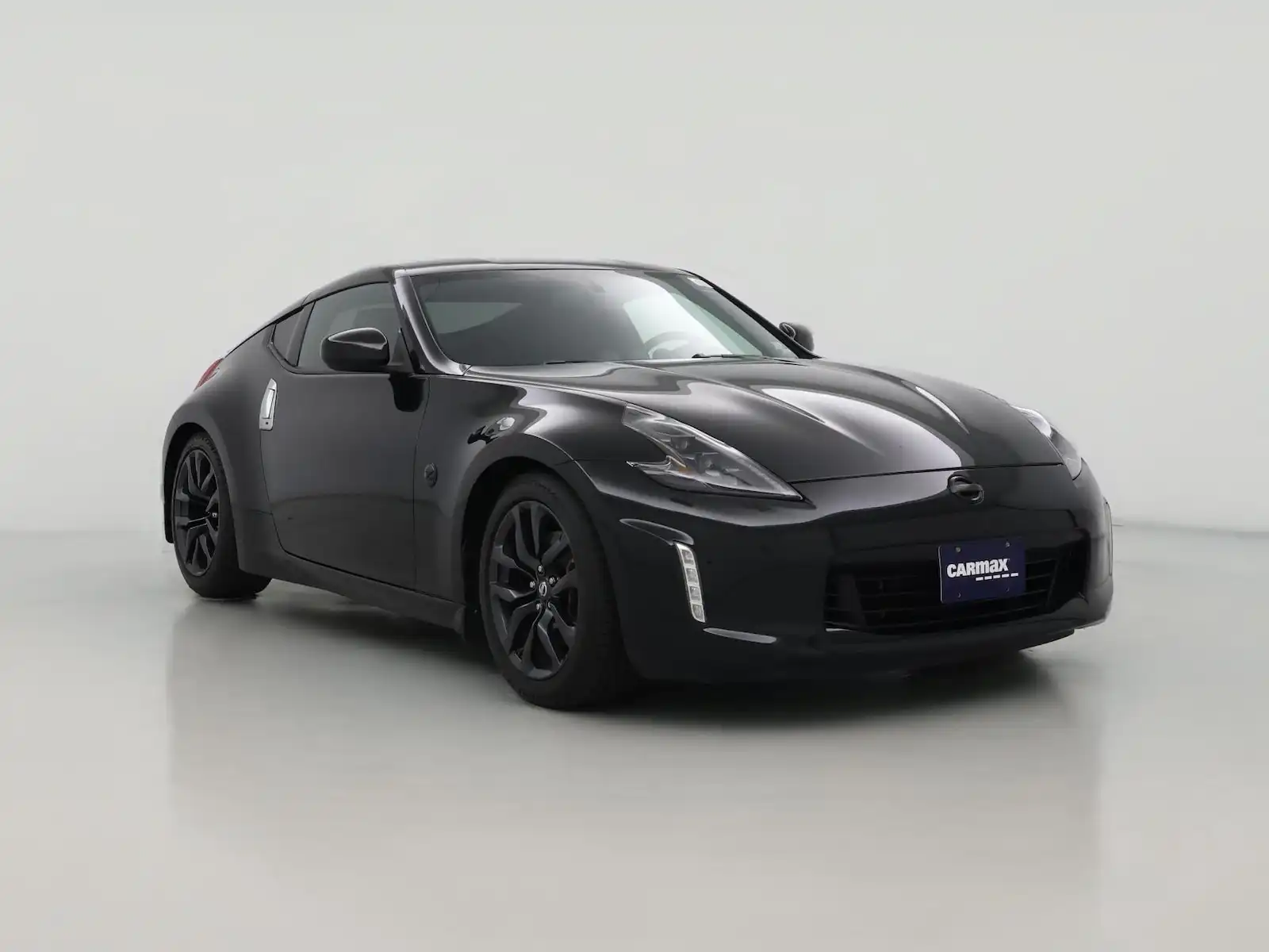 2015 Nissan 370Z Coupe Touring 7AT's photo