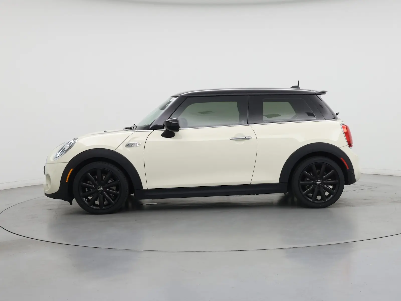 2020 MINI Hardtop Cooper S photo 4